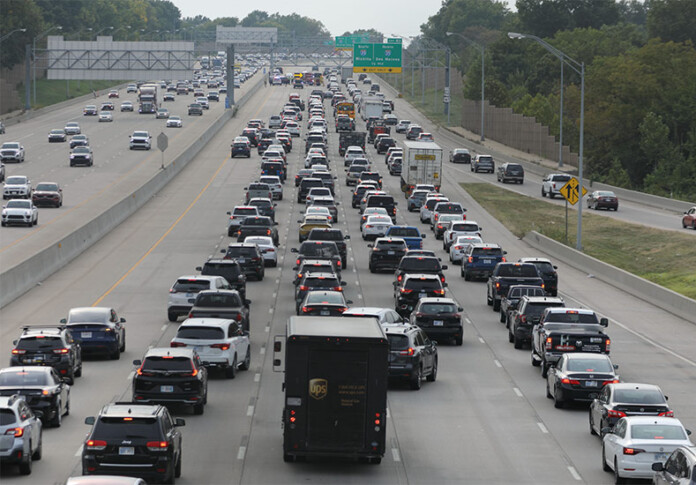 Traffic backs up on westbound I-435 at the Quivira bridge following a multi-vehicle crash Thursday afternoon. Photo credit Mike Frizzell.